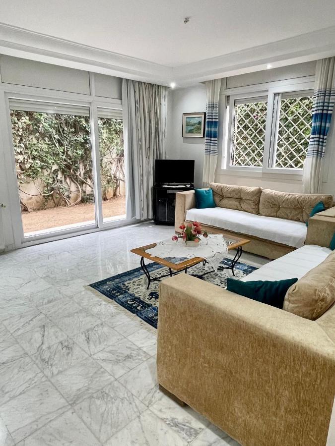 Etage De Villa Avec Jardin, Pres De L'Aireport Et Parking Prive Ariana Dış mekan fotoğraf
